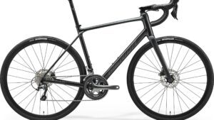 Dviratis Merida Scultura Endurance 300 II2 silk black(dark silver)